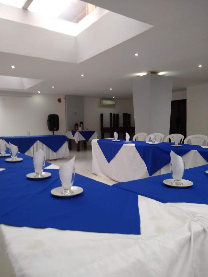 Aw Hotel Chipichape Urban Cali Buitenkant foto